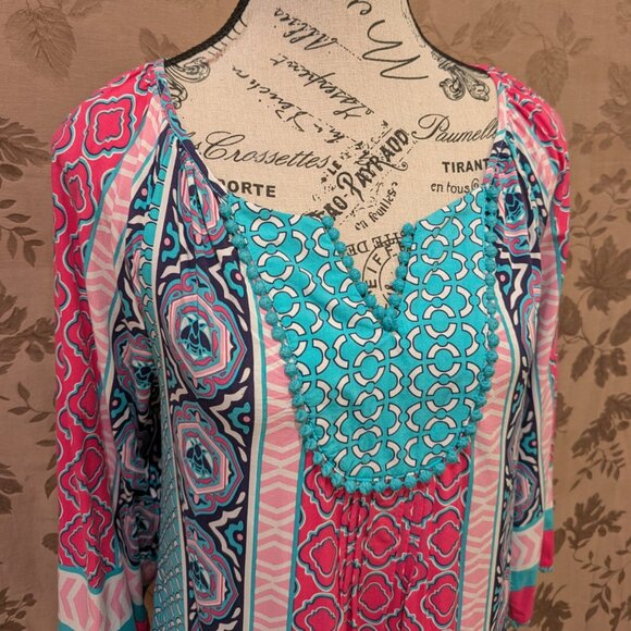 Crown & Ivy 3/4 Sleeve Blouse, Size XS, Excellent Used Condition! (EUC) - Picture 2 of 8